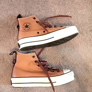 NWT Converse Ctas Lift Hi Women’s Shoes